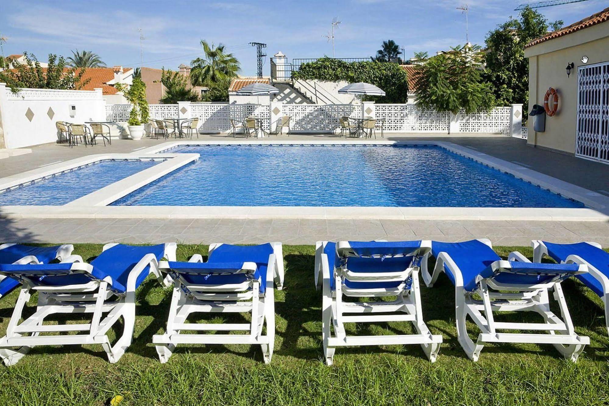 Aparthotel Ona Aldea Del Mar Torrevieja Exterior foto