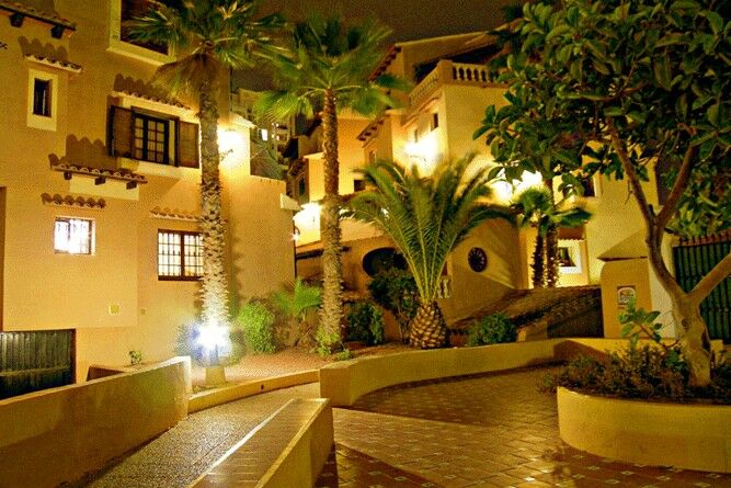 Aparthotel Ona Aldea Del Mar Torrevieja Exterior foto